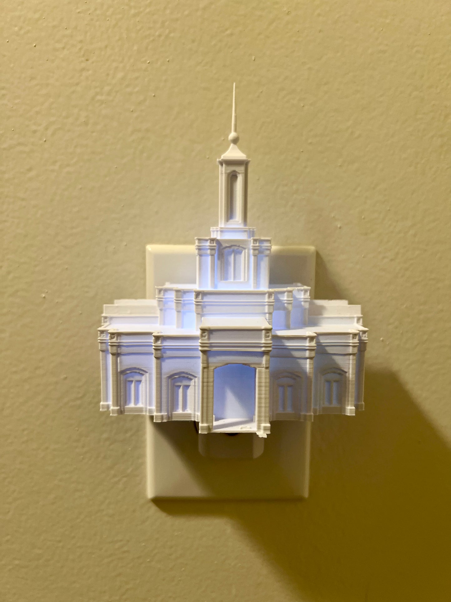 Moses Lake Washington Temple Night Light